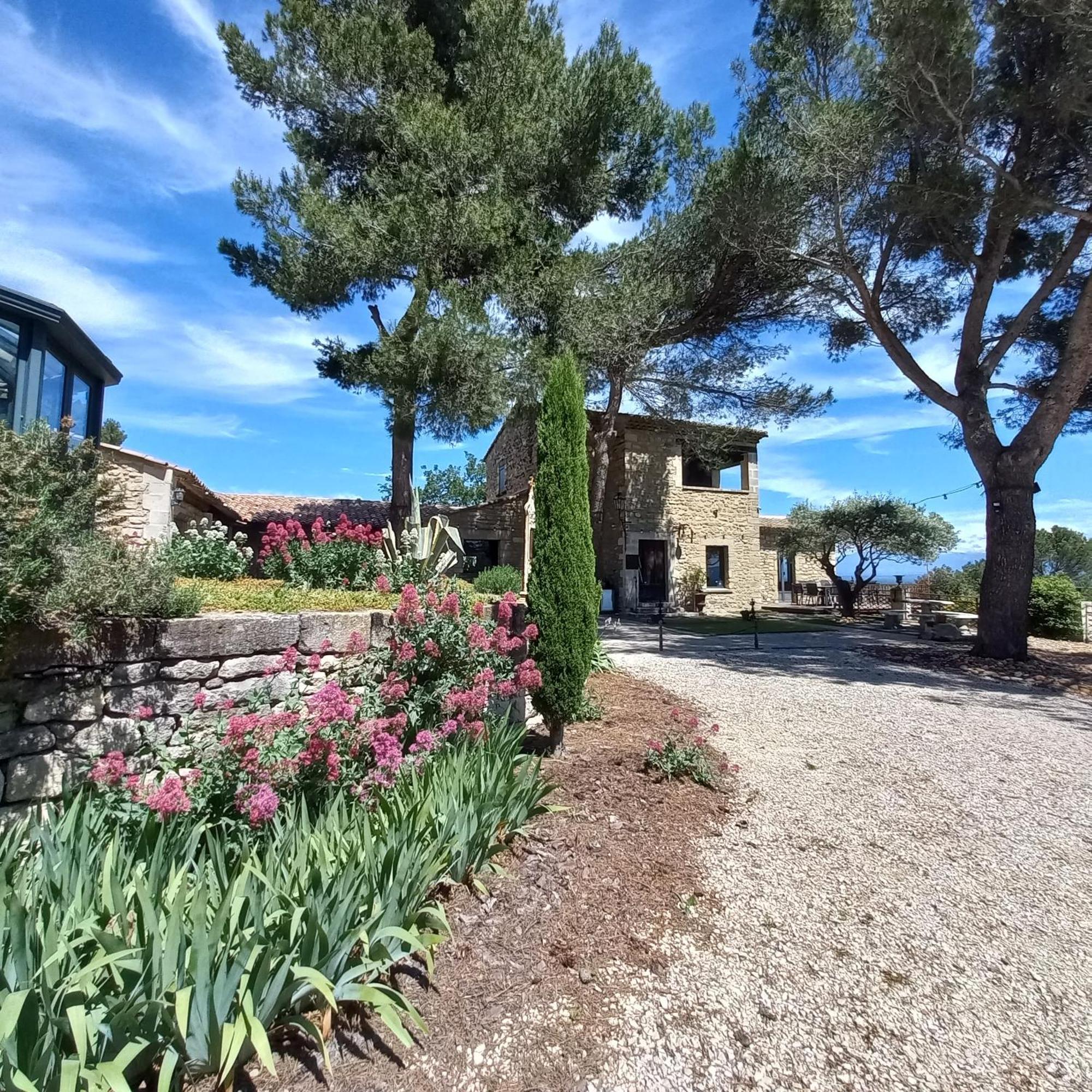 Villa Le Bastion Des Papes Châteauneuf-de-Gadagne Exterior foto
